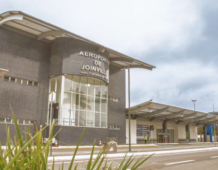 Aeroporto_Joinville_01_src_aeroportos.grupoccr.com.br