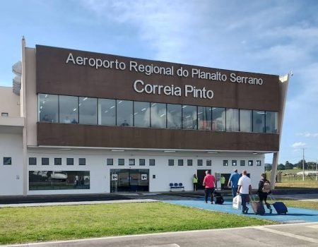 Aeroporto_Regional_Correa_Pinto_01_src_maps
